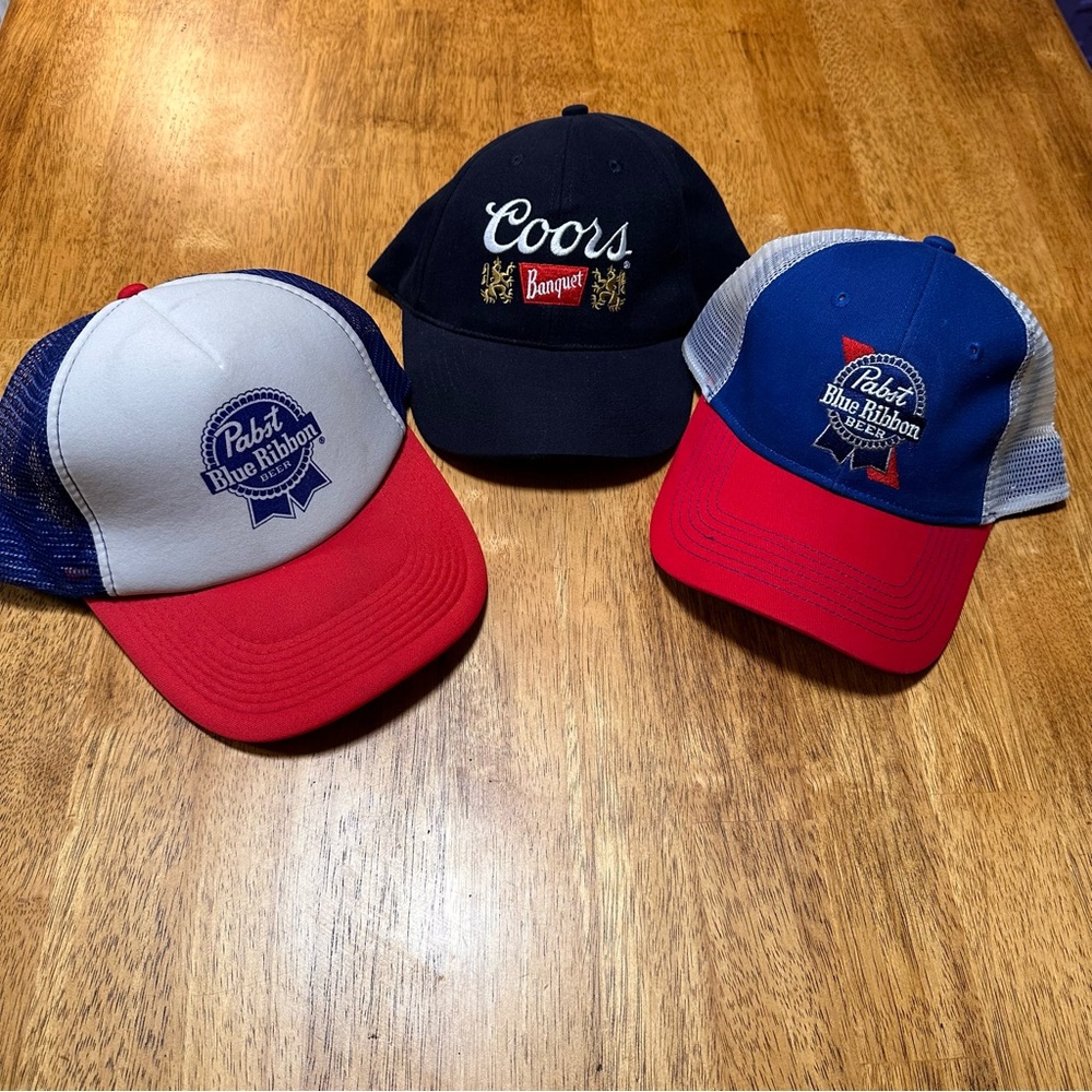 Lot 3: Pabst and Coors Trucker Hats Set